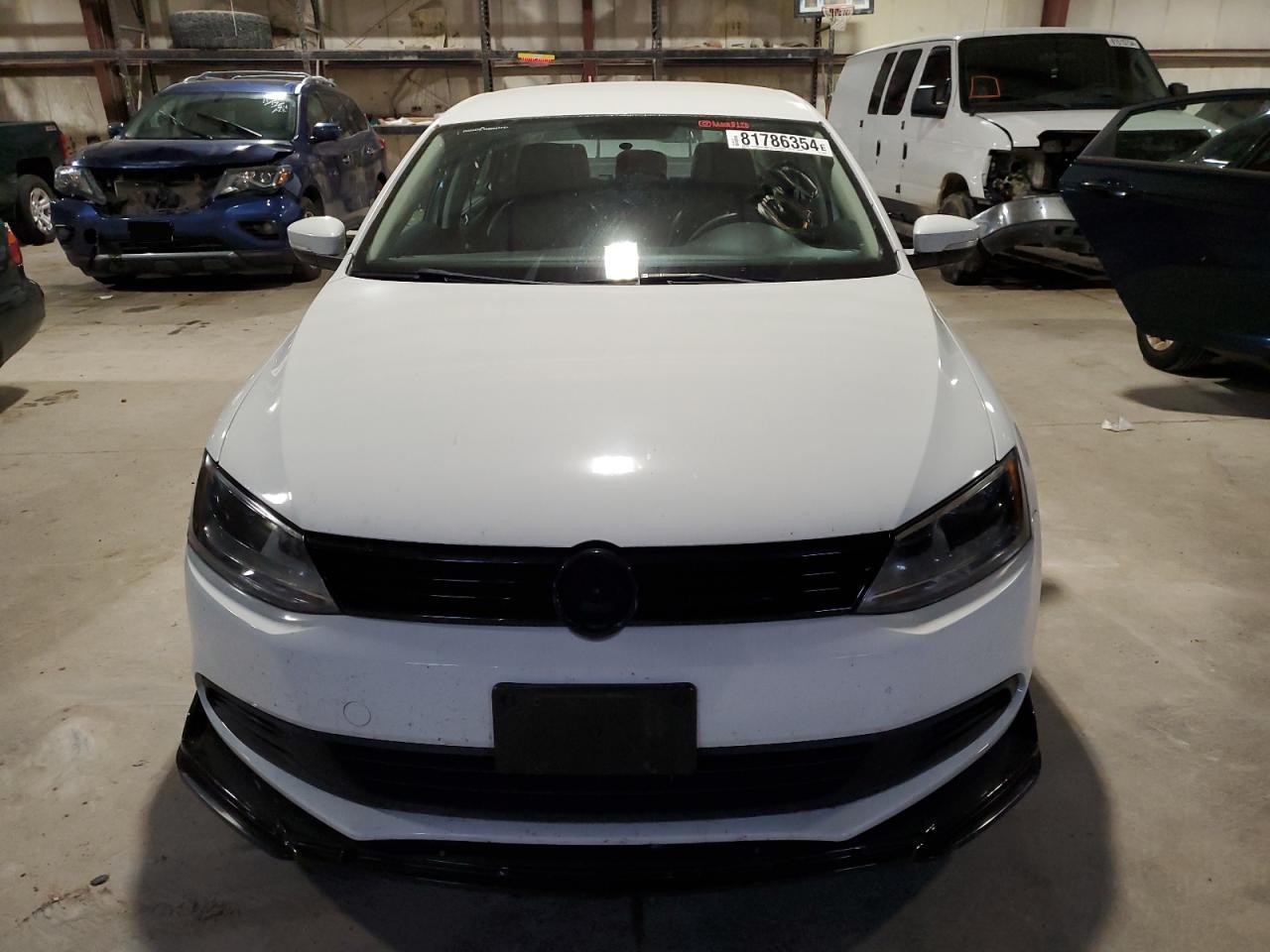 2014 Volkswagen Jetta VIN 3VWB07AJ2EM427156 Copart auction photo, side / minor dent/scratches damage thumbnail 5