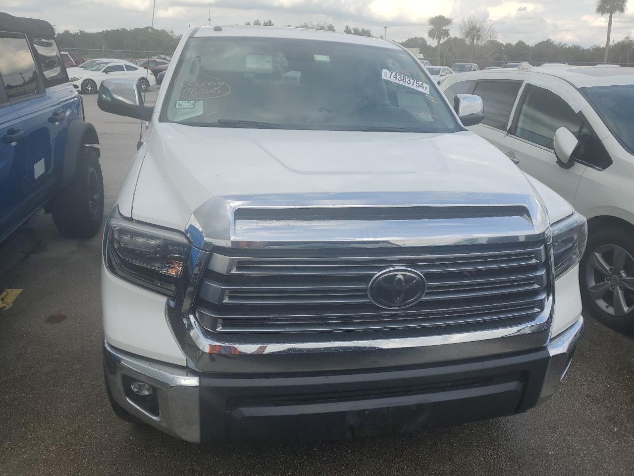2018 Toyota Tundra VIN 5TFHW5F15JX699293 Copart auction photo, water/flood damage thumbnail 5
