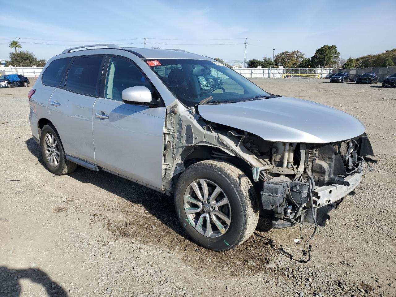2015 Nissan Pathfinder VIN 5N1AR2MN9FC629898 Copart auction photo, front end damage thumbnail 4
