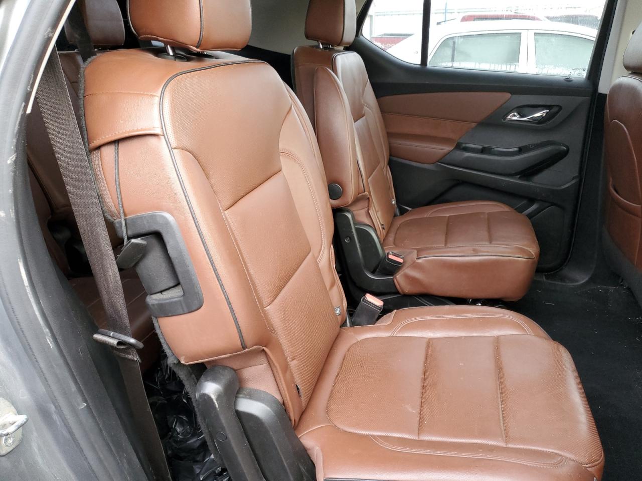 2021 Chevrolet Traverse VIN 1GNEVNKW5MJ122334 Copart auction photo, front end / side damage thumbnail 11