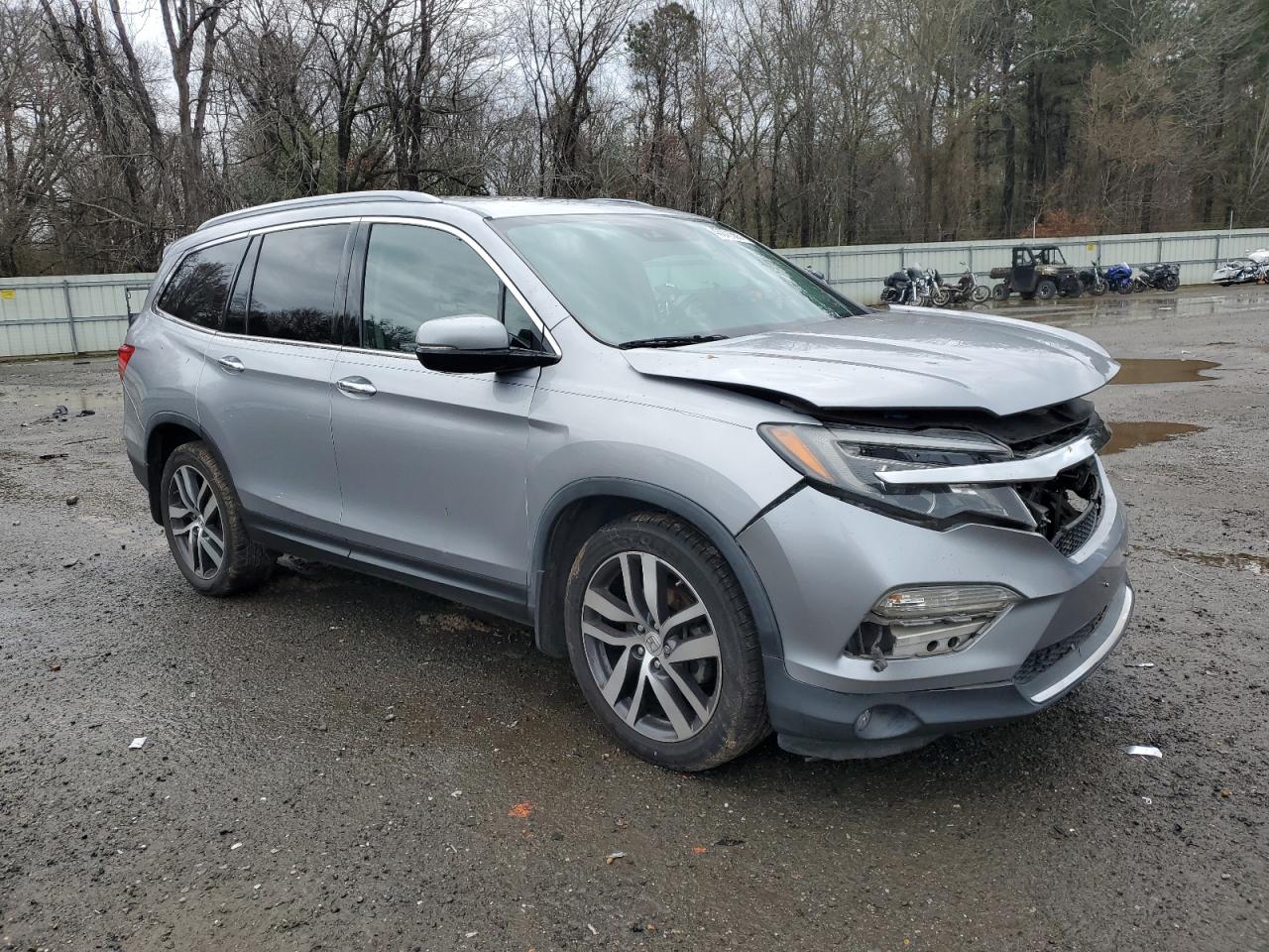 2016 Honda Pilot VIN 5FNYF6H07GB105140 Copart auction photo, front end / side damage thumbnail 4
