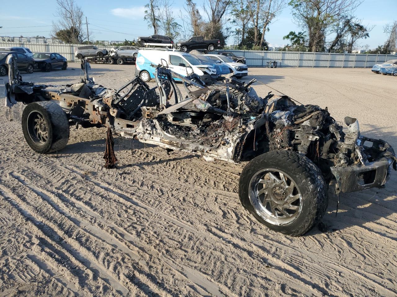 2015 Ford F-150 VIN 1FTFW1EF2FFB43744 Copart auction photo, burn damage thumbnail 4