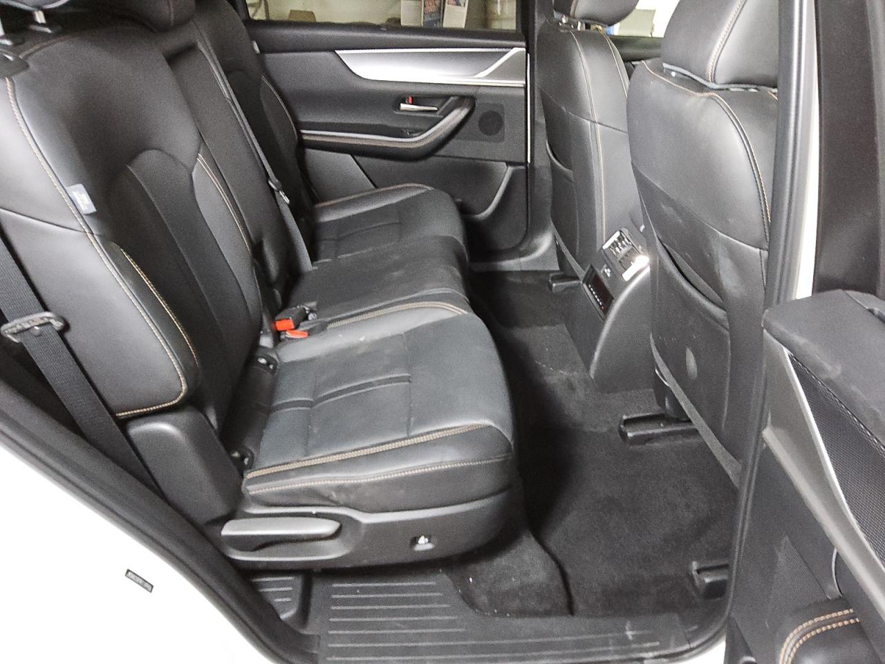 2024 Mazda CX-90 VIN JM3KKCHD9R1149906 Copart auction photo, water/flood damage thumbnail 11