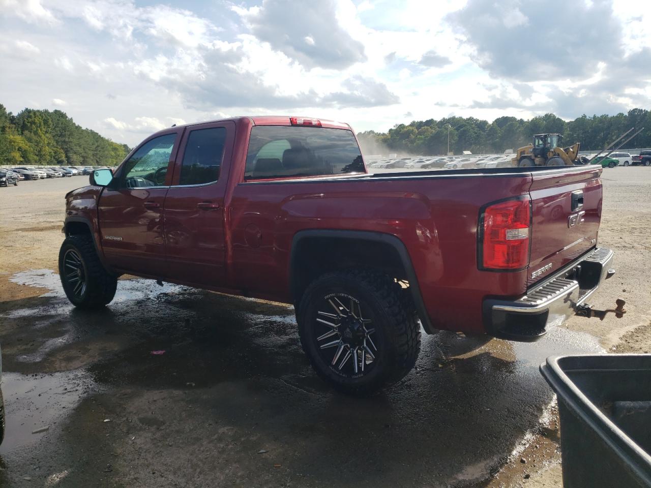 2018 GMC Sierra VIN 1GTV2MEC9JZ216307 Copart auction photo, front end damage thumbnail 2