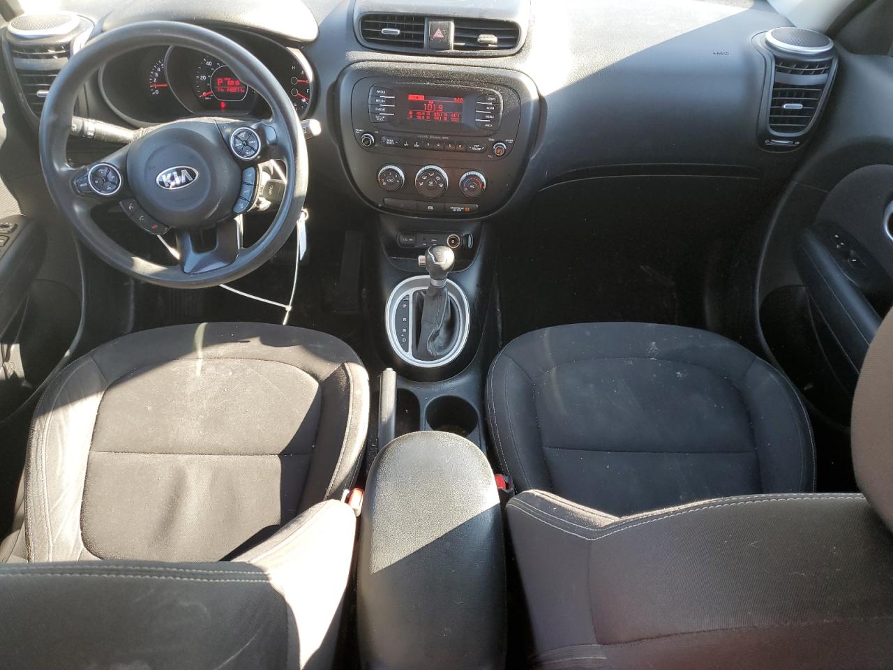 2015 KIA Soul VIN KNDJN2A23F7813091 Copart auction photo, front end / minor dent/scratches damage thumbnail 8