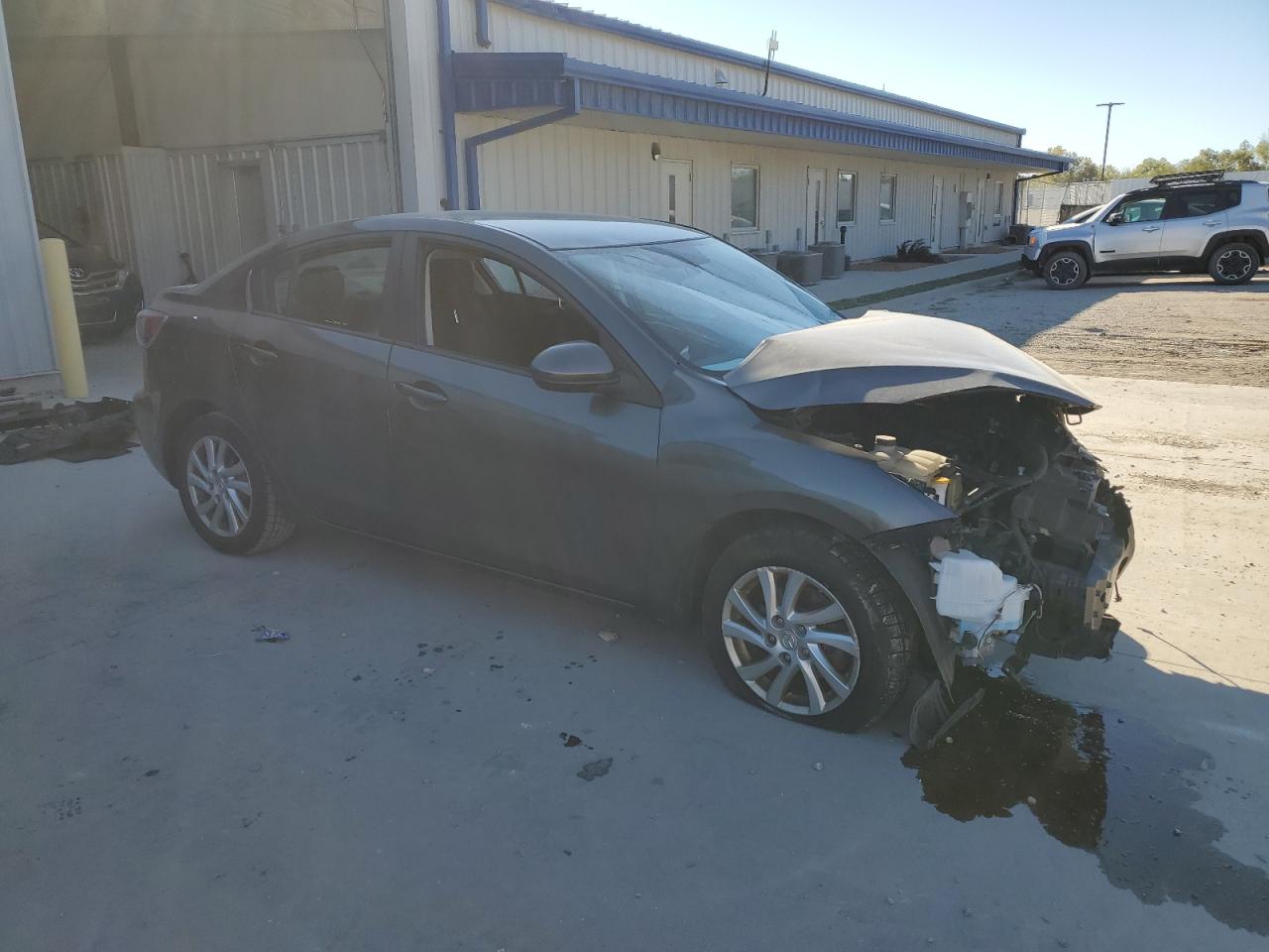 2012 Mazda 3 VIN JM1BL1VF0C1503013 Copart auction photo, front end / side damage thumbnail 4