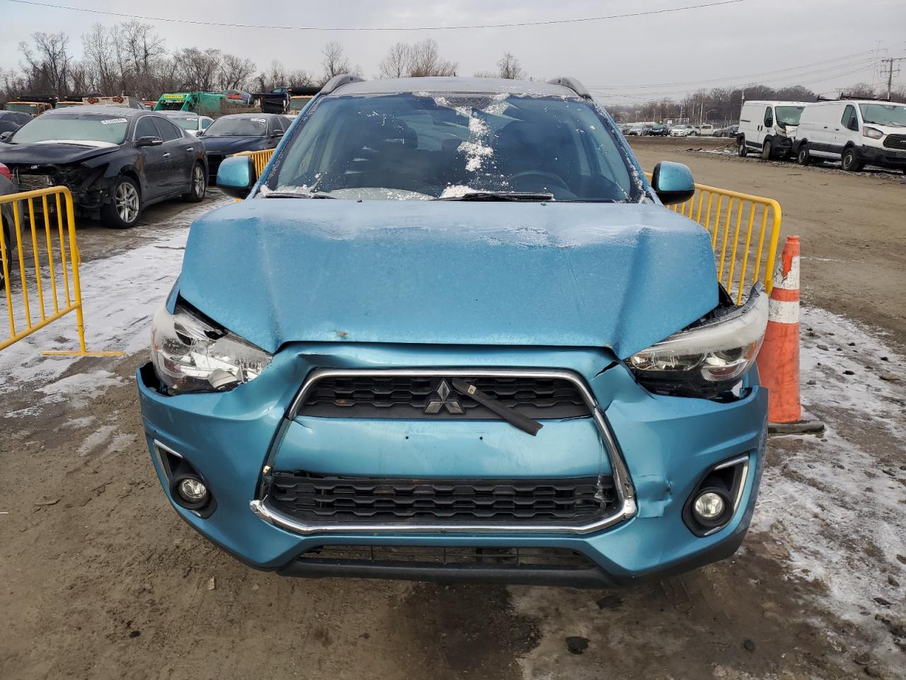 2013 Mitsubishi Outlander VIN 4A4AR4AUXDE010166 Copart auction photo, front end / rear end damage thumbnail 5