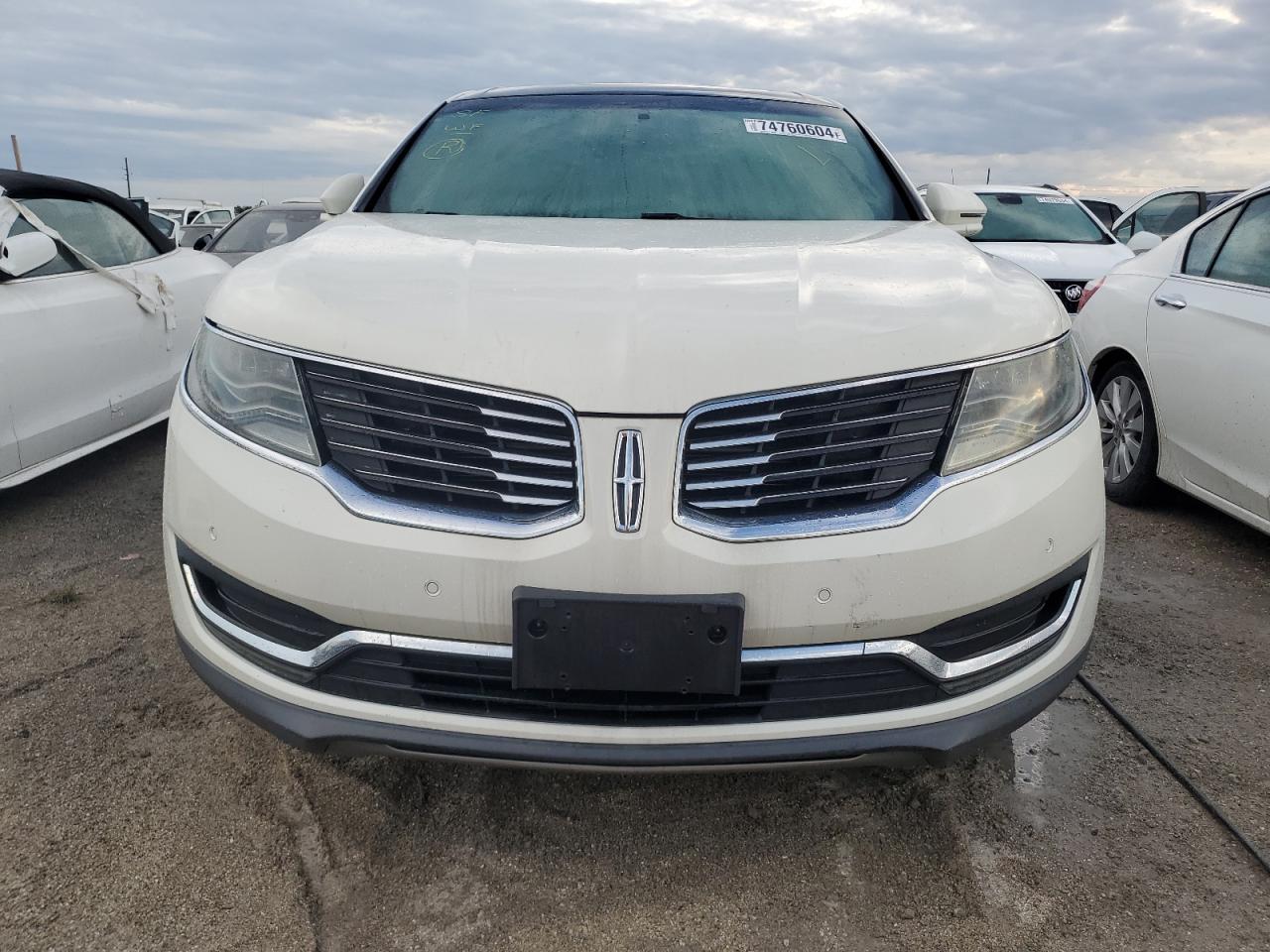 2016 Lincoln MKX VIN 2LMPJ7JR6GBL41901 Copart auction photo, water/flood damage thumbnail 5