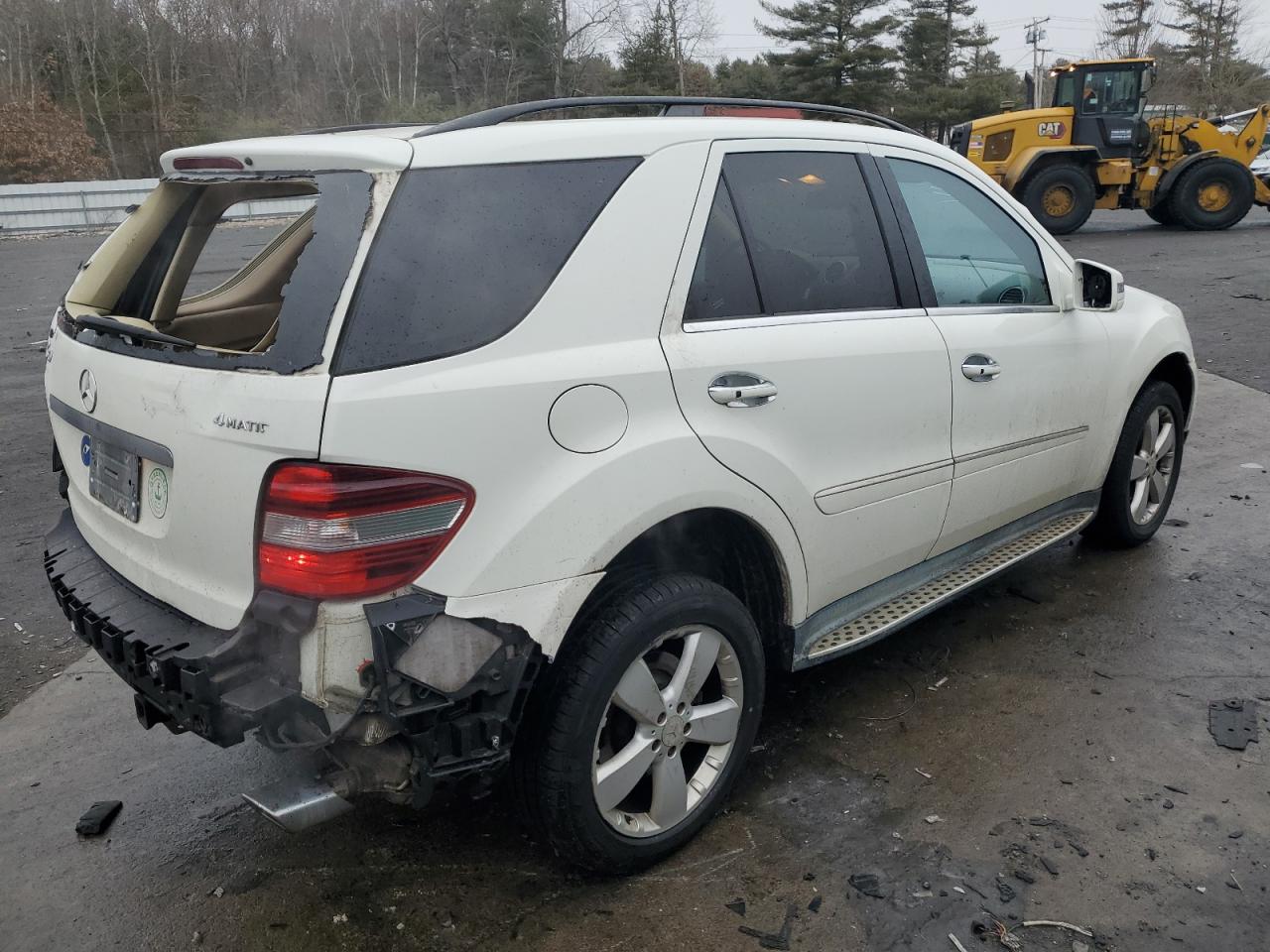 2011 Mercedes-Benz M-klasse VIN 4JGBB8GB4BA699683 Copart auction photo, rear end / front end damage thumbnail 3