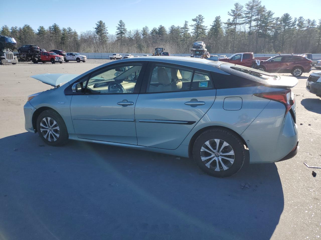 2019 Toyota Prius VIN JTDL9RFU0K3001748 Copart auction photo, front end / rear end damage thumbnail 2
