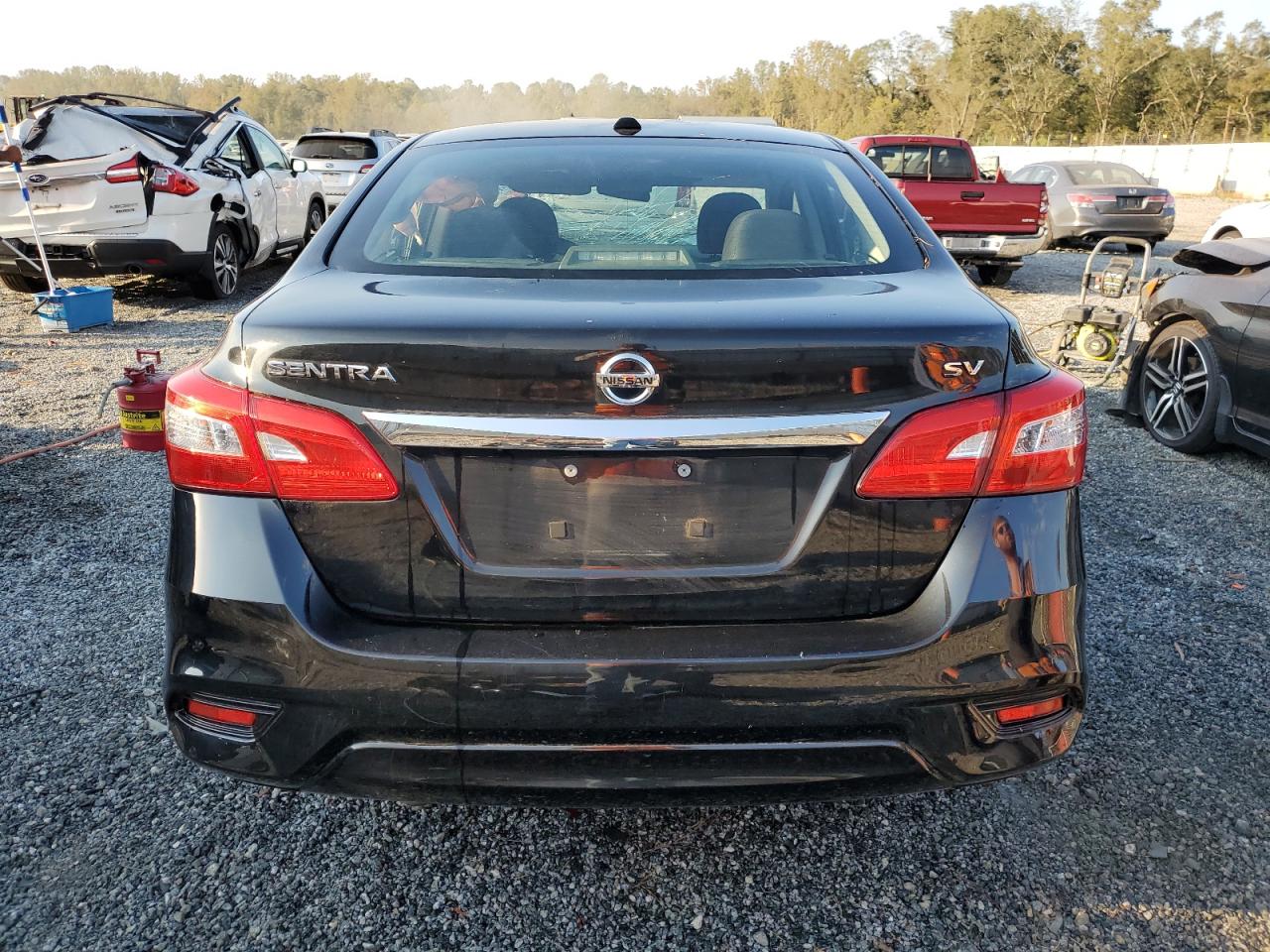 2017 Nissan Sentra VIN 3N1AB7AP7HY263495 Copart auction photo, front end damage thumbnail 6