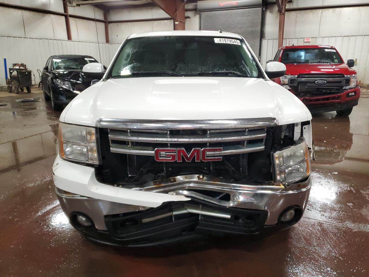 2010 GMC Sierra VIN 1GTSKVE3XAZ158264 Copart auction photo, front end damage thumbnail 5