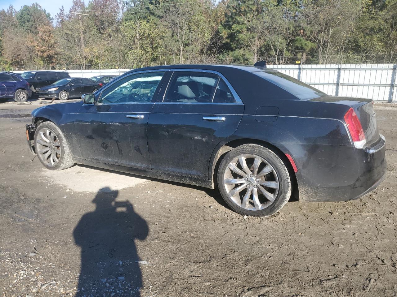 2015 Chrysler 300 VIN 2C3CCAEG3FH760349 Copart auction photo, front end / minor dent/scratches damage thumbnail 2