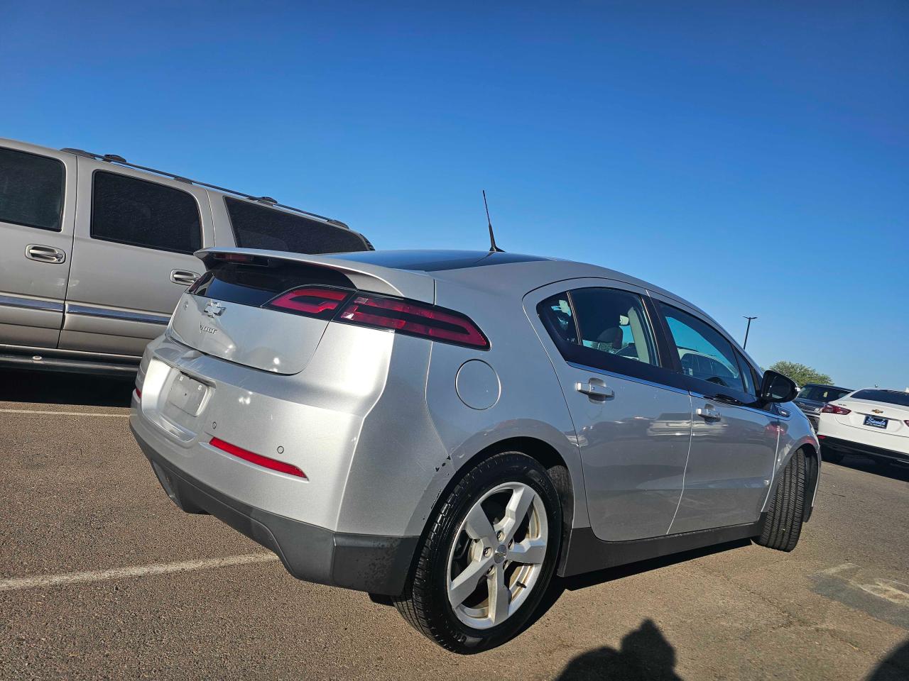 2013 Chevrolet Volt VIN 1G1RG6E4XDU148598 Copart auction photo, normal wear / minor dent/scratches damage thumbnail 4