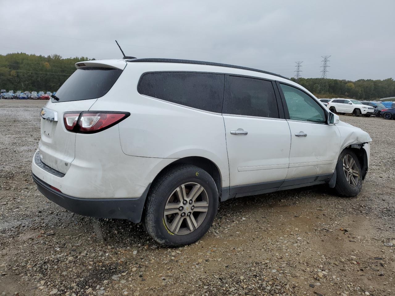 2017 Chevrolet Traverse VIN 1GNKRGKD9HJ192149 Copart auction photo, front end / side damage thumbnail 3