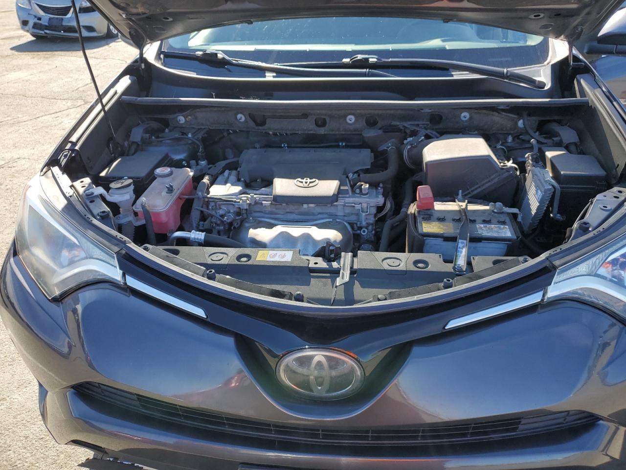 2018 Toyota RAV 4 VIN JTMRFREV3JJ725280 Copart auction photo, mechanical / minor dent/scratches damage thumbnail 12