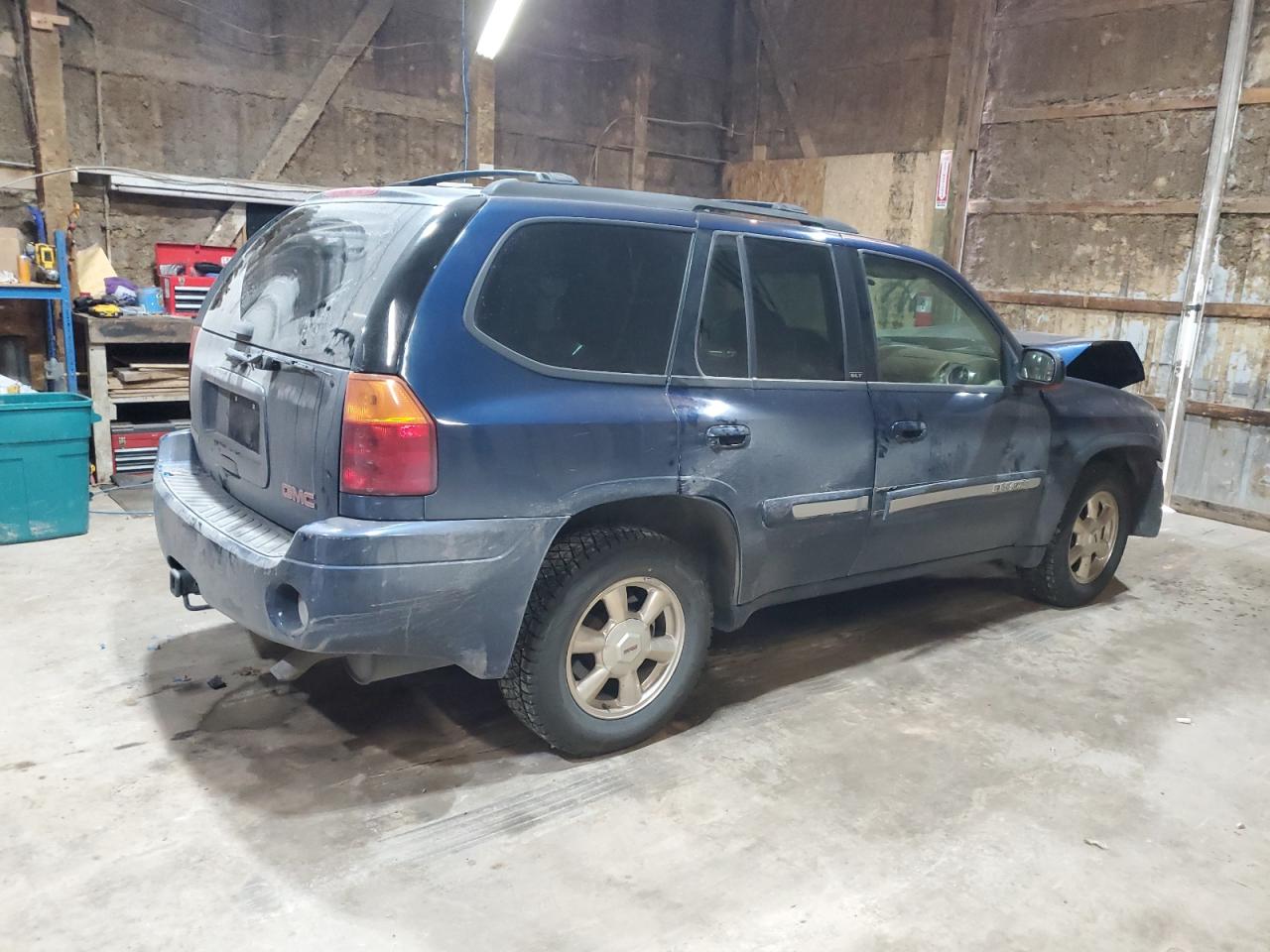 2002 GMC Envoy VIN 1GKDT13SX22506720 Copart auction photo, front end damage thumbnail 3