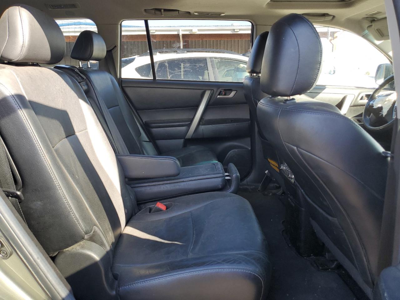 2012 Toyota Highlander VIN 5TDBK3EH6CS104237 Copart auction photo, front end damage thumbnail 11