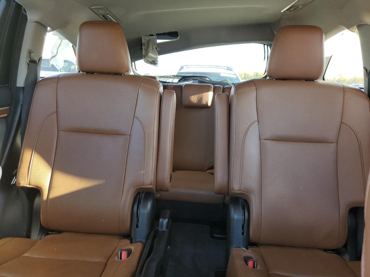 2018 Toyota Highlander VIN 5TDDZRFH6JS870309 Copart auction photo, front end damage thumbnail 10
