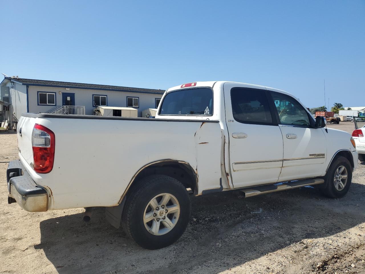 2005 Toyota Tundra VIN 5TBET34115S474232 Copart auction photo, rear end / mechanical damage thumbnail 3