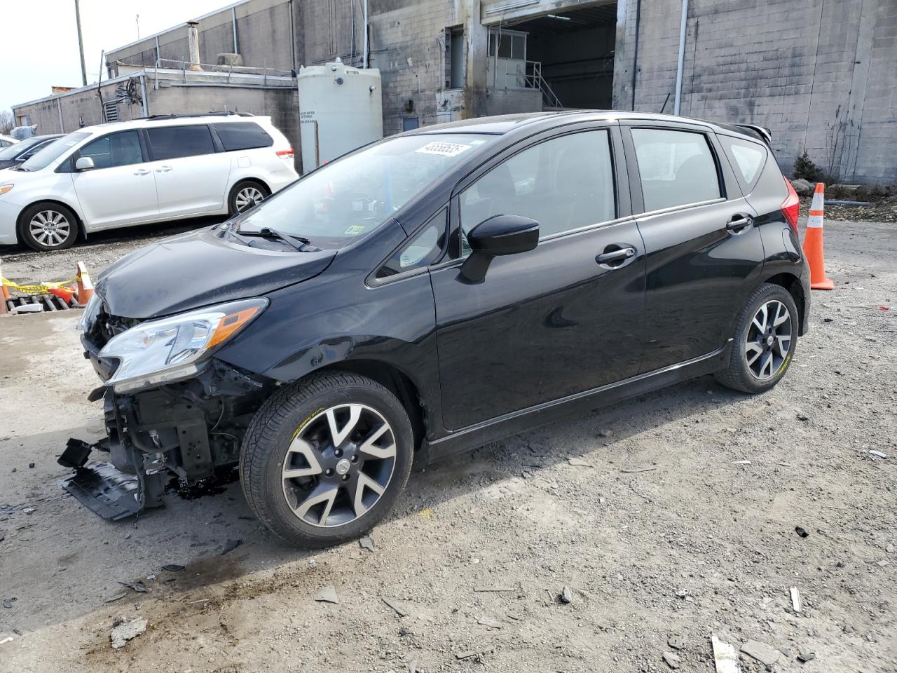 2016 Nissan Versa VIN 3N1CE2CP1GL388326
