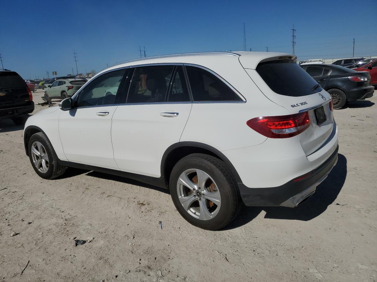 2018 Mercedes-Benz GLC VIN WDC0G4JB8JV077006 Copart auction photo, side damage thumbnail 2