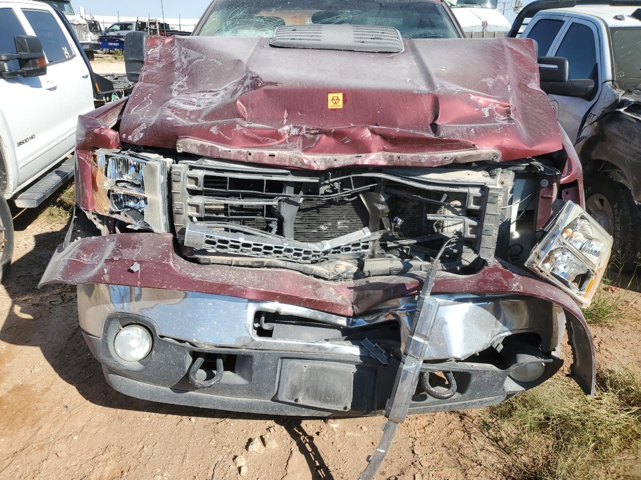 2013 GMC Sierra VIN 1GT523C89DZ175643 Copart auction photo, all over damage thumbnail 11