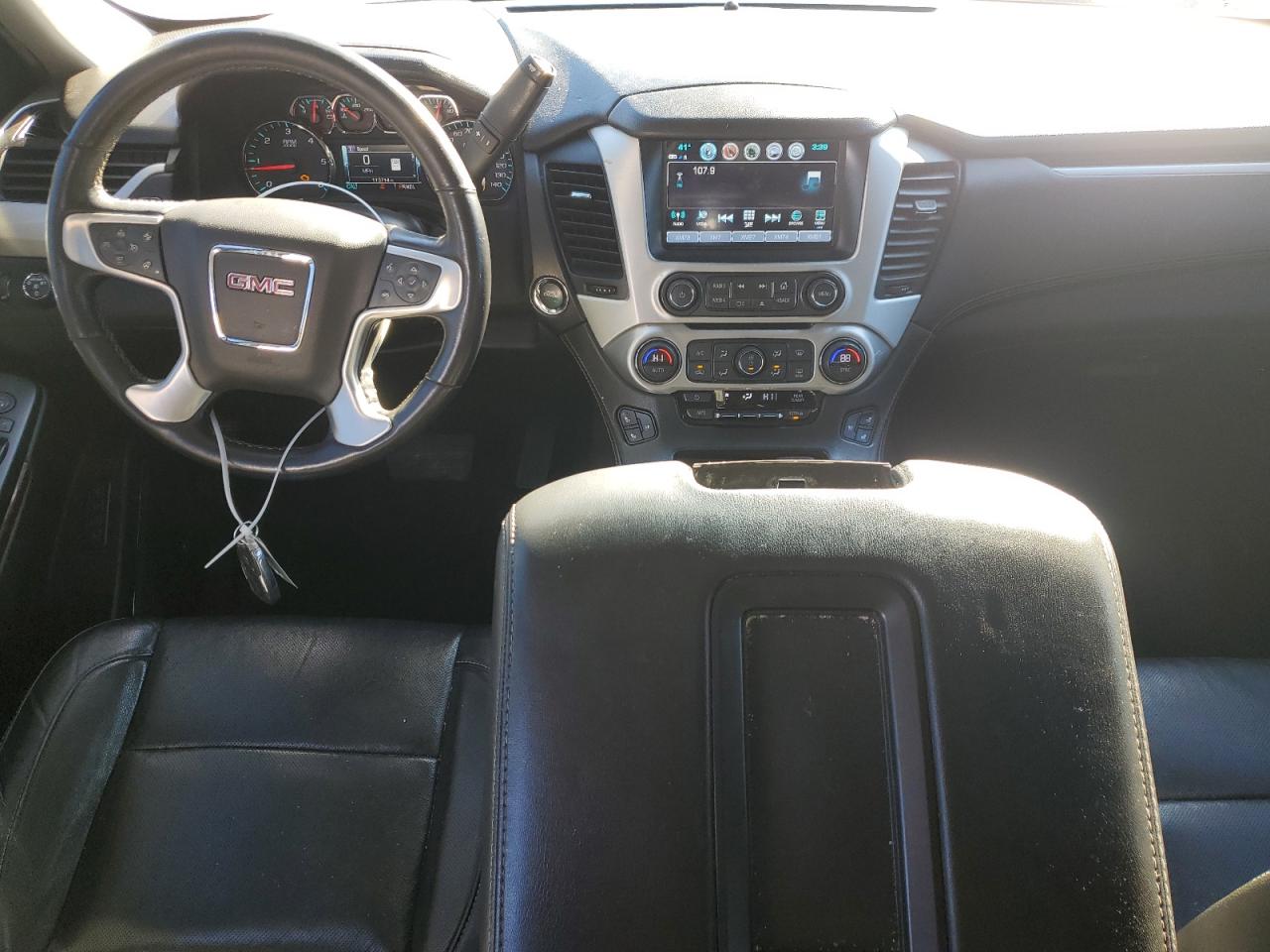 2019 GMC Yukon VIN 1GKS1GKC9KR383722 Copart auction photo, front end damage thumbnail 8