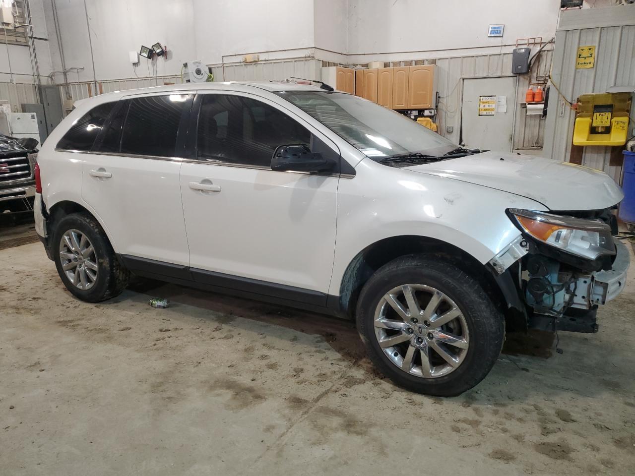 2013 Ford Edge VIN 2FMDK3KC4DBC33965 Copart auction photo, front end damage thumbnail 4