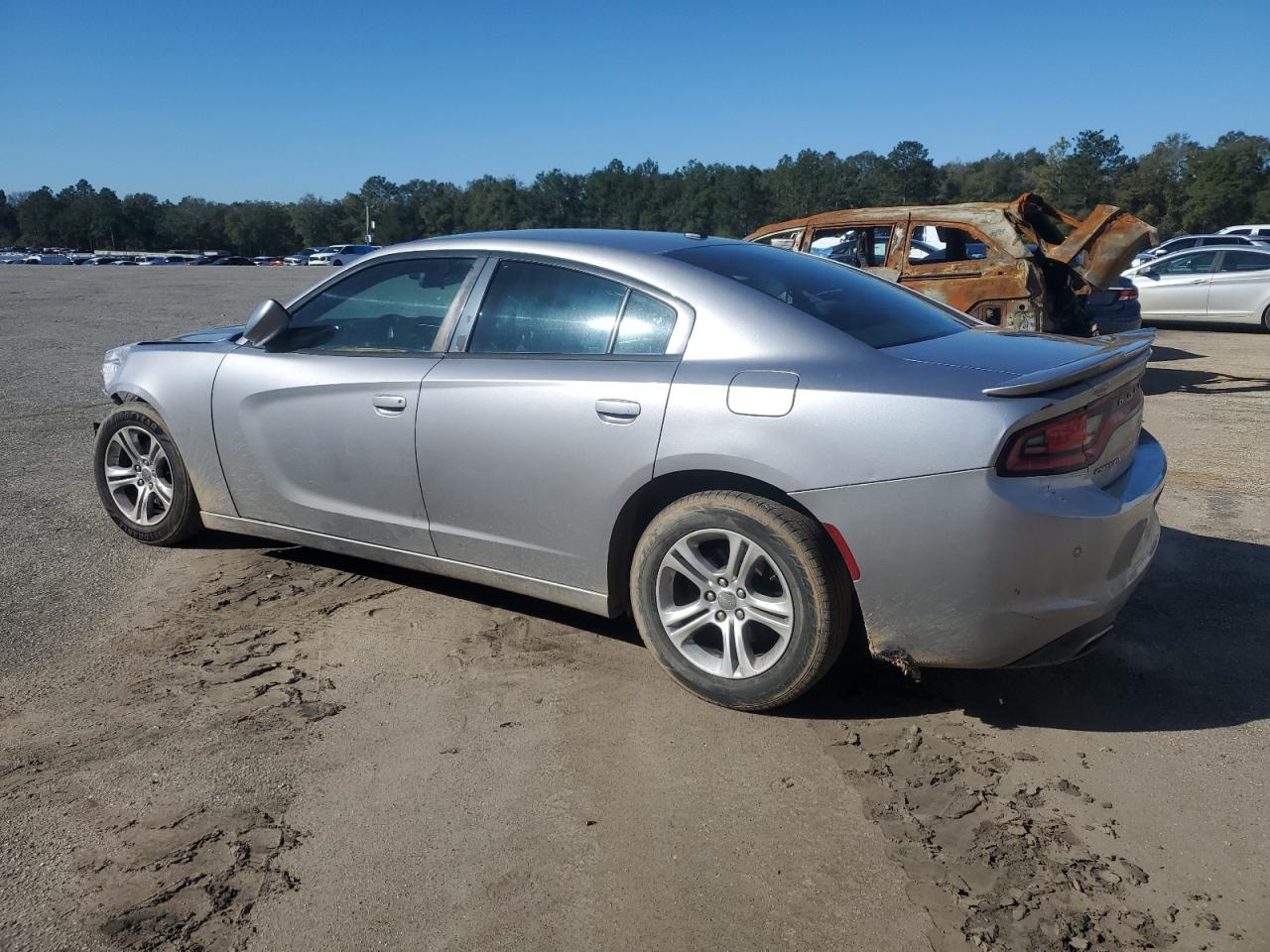 2015 Dodge Charger VIN 2C3CDXBG5FH840367 Copart auction photo, front end damage thumbnail 2
