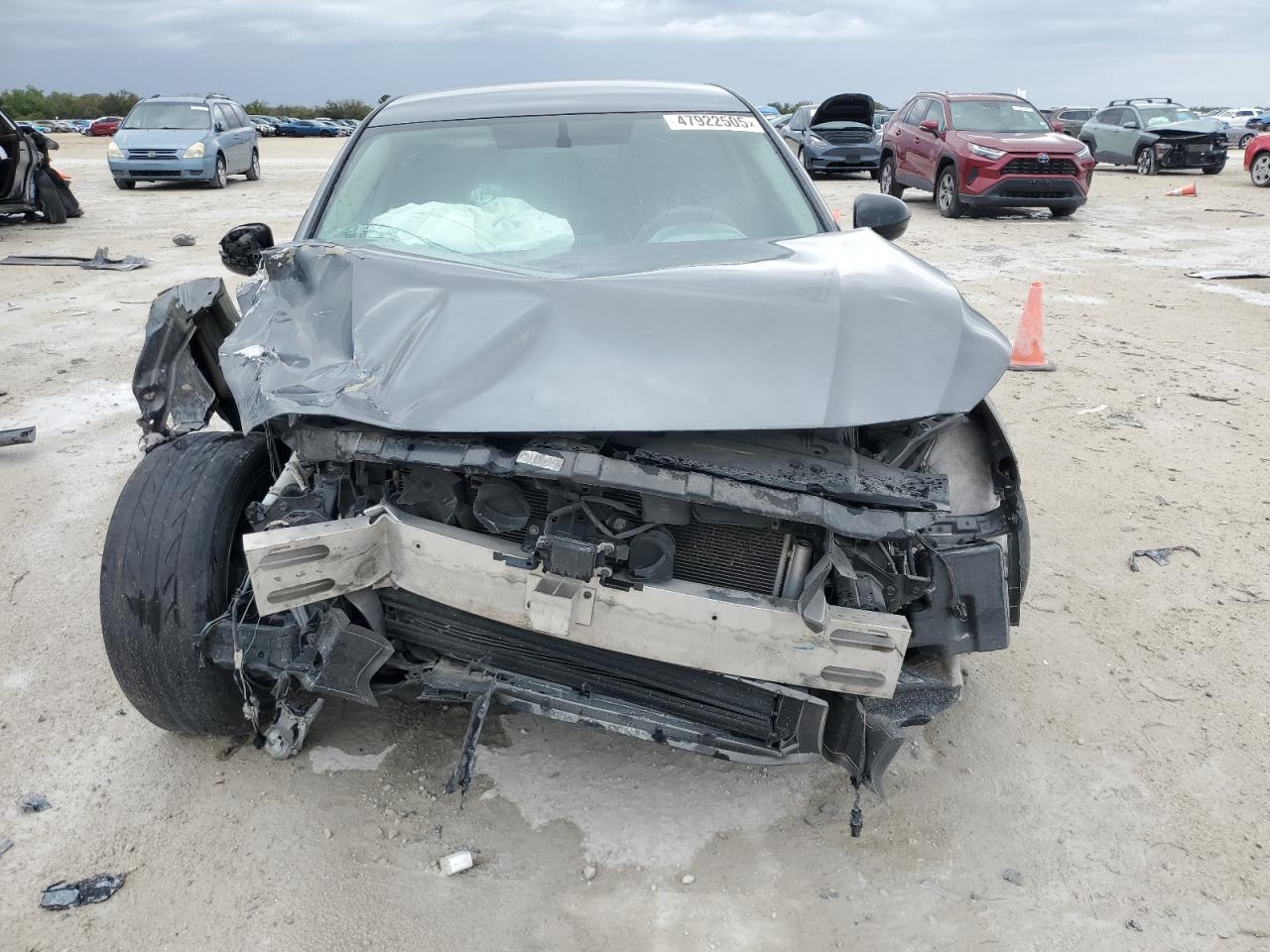 2019 Nissan Altima VIN 1N4BL4CV6KN320322 Copart auction photo, front end damage thumbnail 5