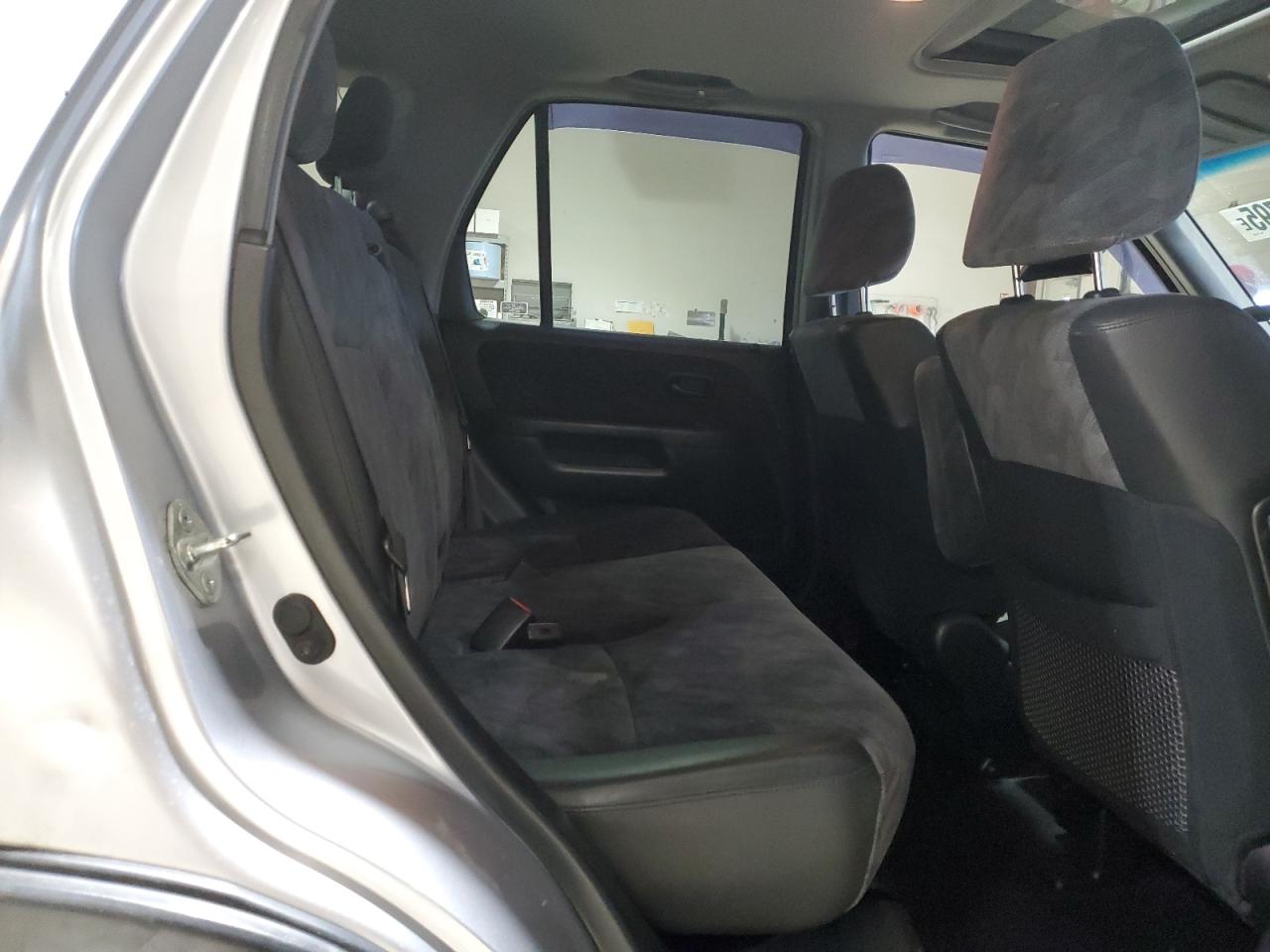 2003 Honda CR-V VIN SHSRD78863U161000 Copart auction photo, side damage thumbnail 11