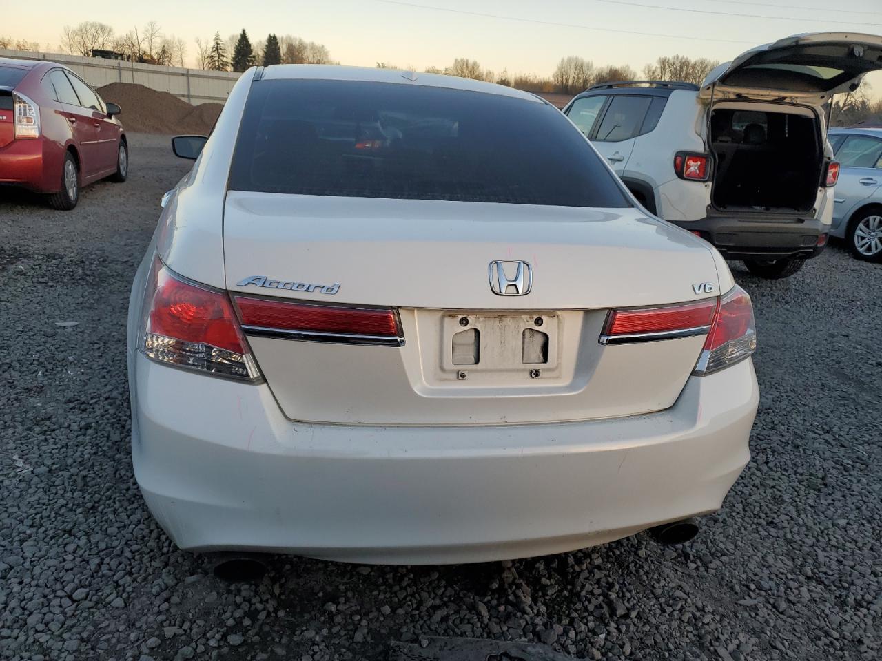 2011 Honda Accord VIN 1HGCP3F8XBA025381 Copart auction photo, front end damage thumbnail 6