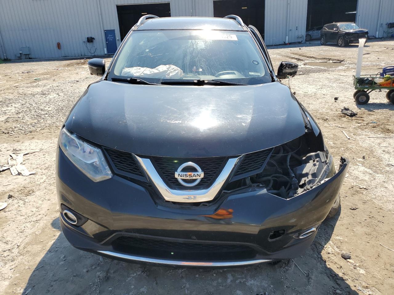 2016 Nissan Rogue VIN 5N1AT2MT2GC732761 Copart auction photo, front end / side damage thumbnail 5