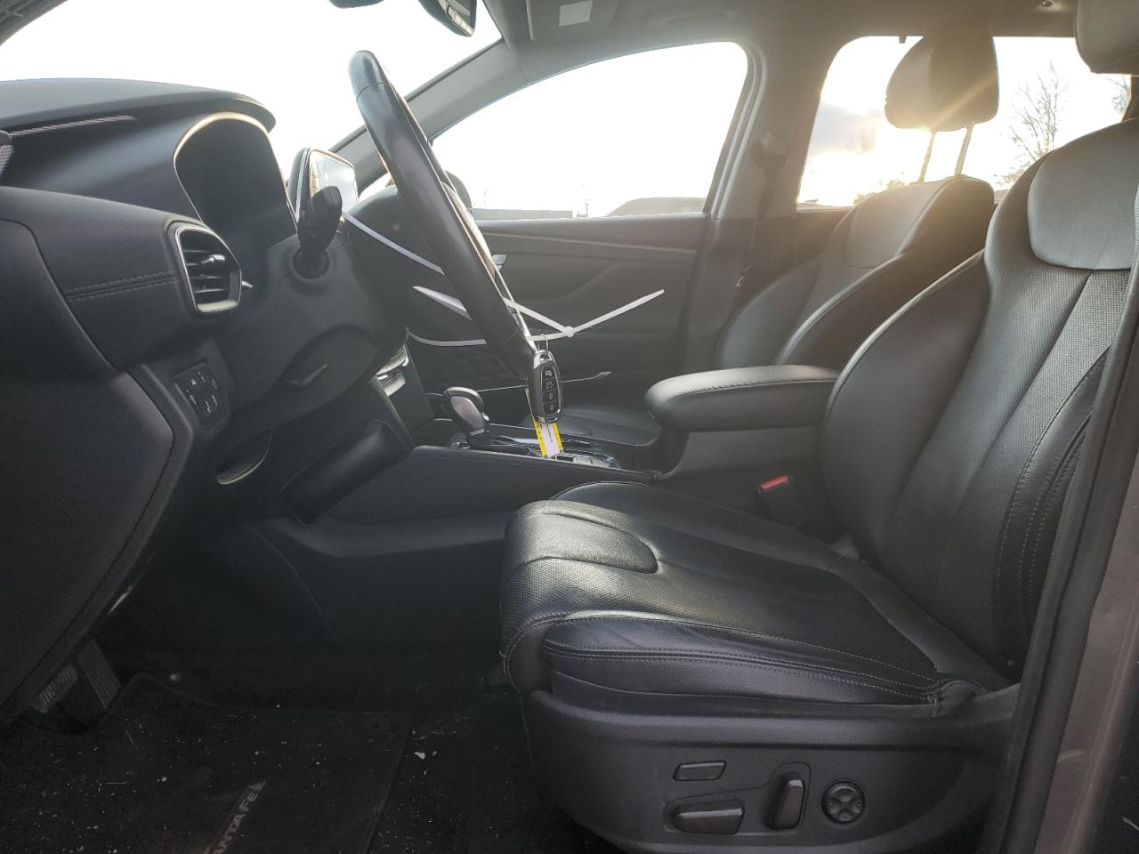 2020 Hyundai Santa Fe VIN 5NMS5CAD4LH165356 Copart auction photo, rear end damage thumbnail 7