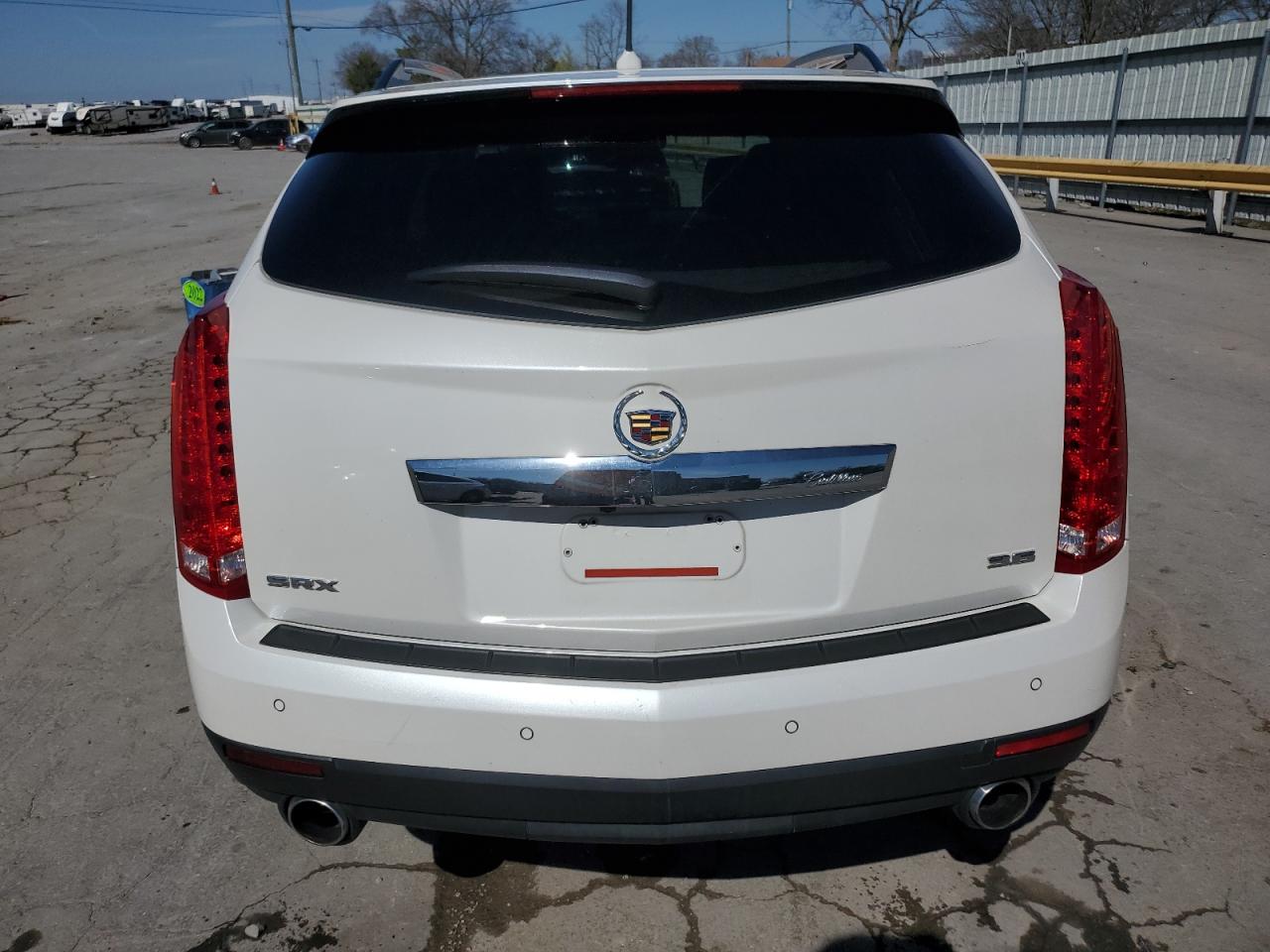 2012 Cadillac SRX VIN 3GYFNBE32CS518399 Copart auction photo, front end / minor dent/scratches damage thumbnail 6