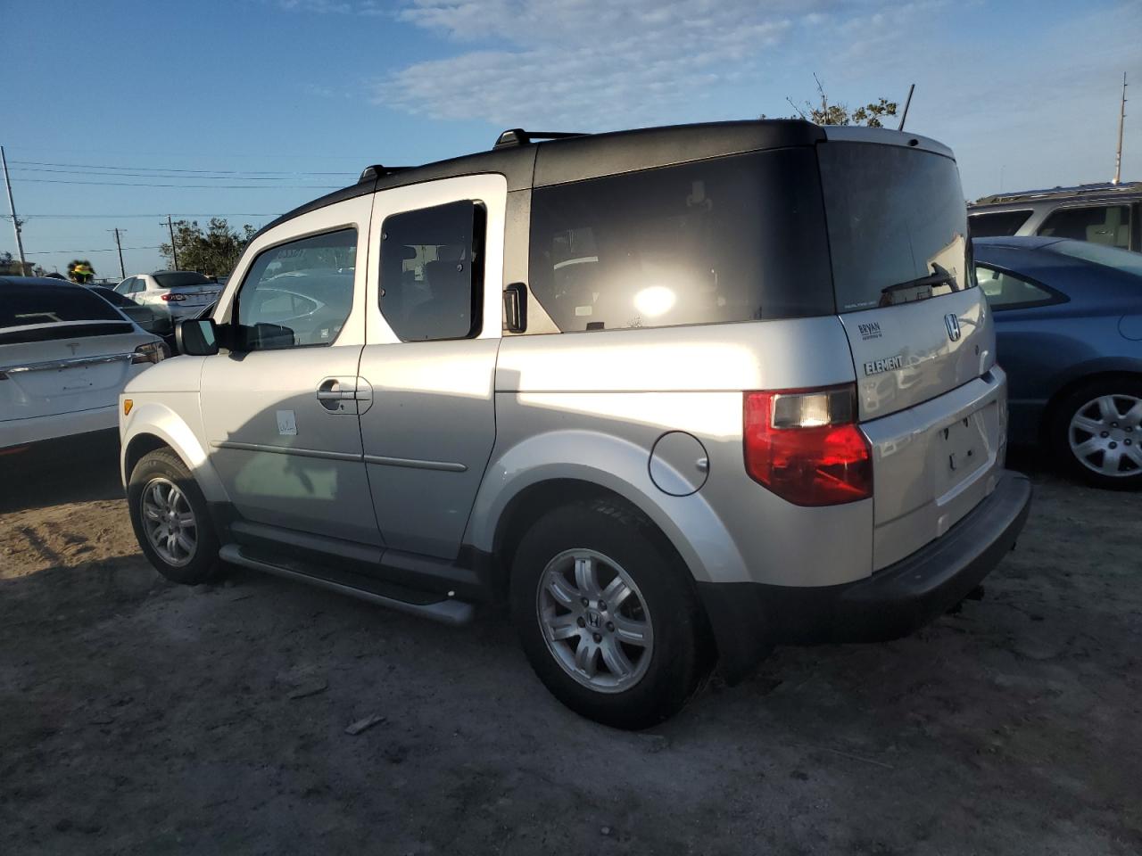 2008 Honda Element VIN 5J6YH28768L011310 Copart auction photo, water/flood damage thumbnail 2