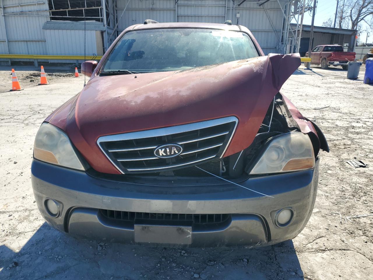 2008 KIA Sorento VIN KNDJD736X85806587 Copart auction photo, burn - engine / front end damage thumbnail 5