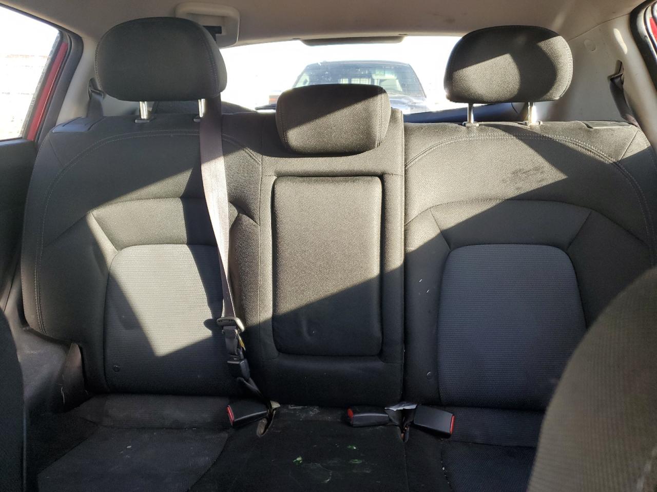 2015 KIA Sportage VIN KNDPBCAC4F7701563 Copart auction photo, front end / hail damage thumbnail 10