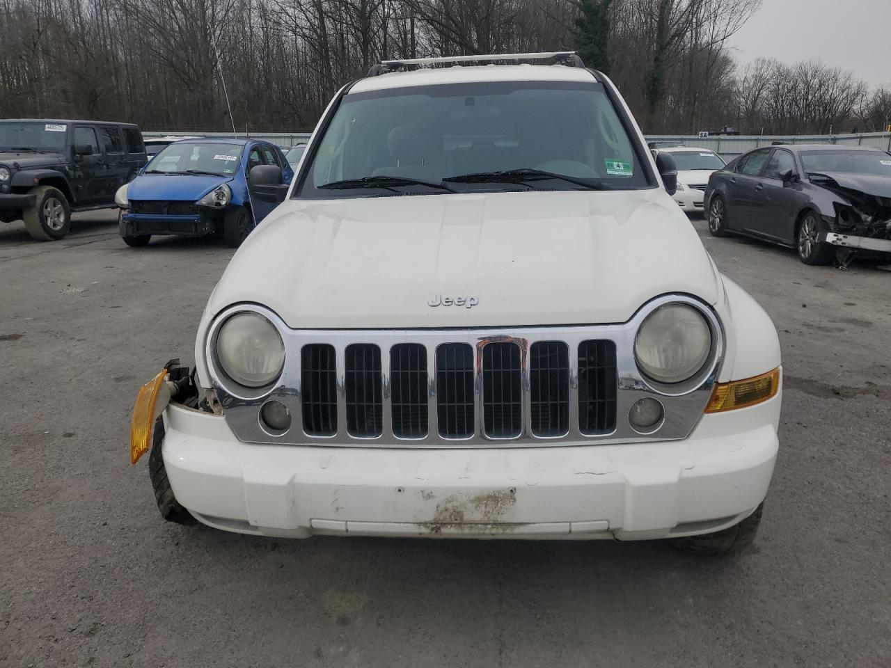 2007 Jeep Liberty (North America) VIN 1J4GL58K27W707157 Copart auction photo, front end damage thumbnail 5