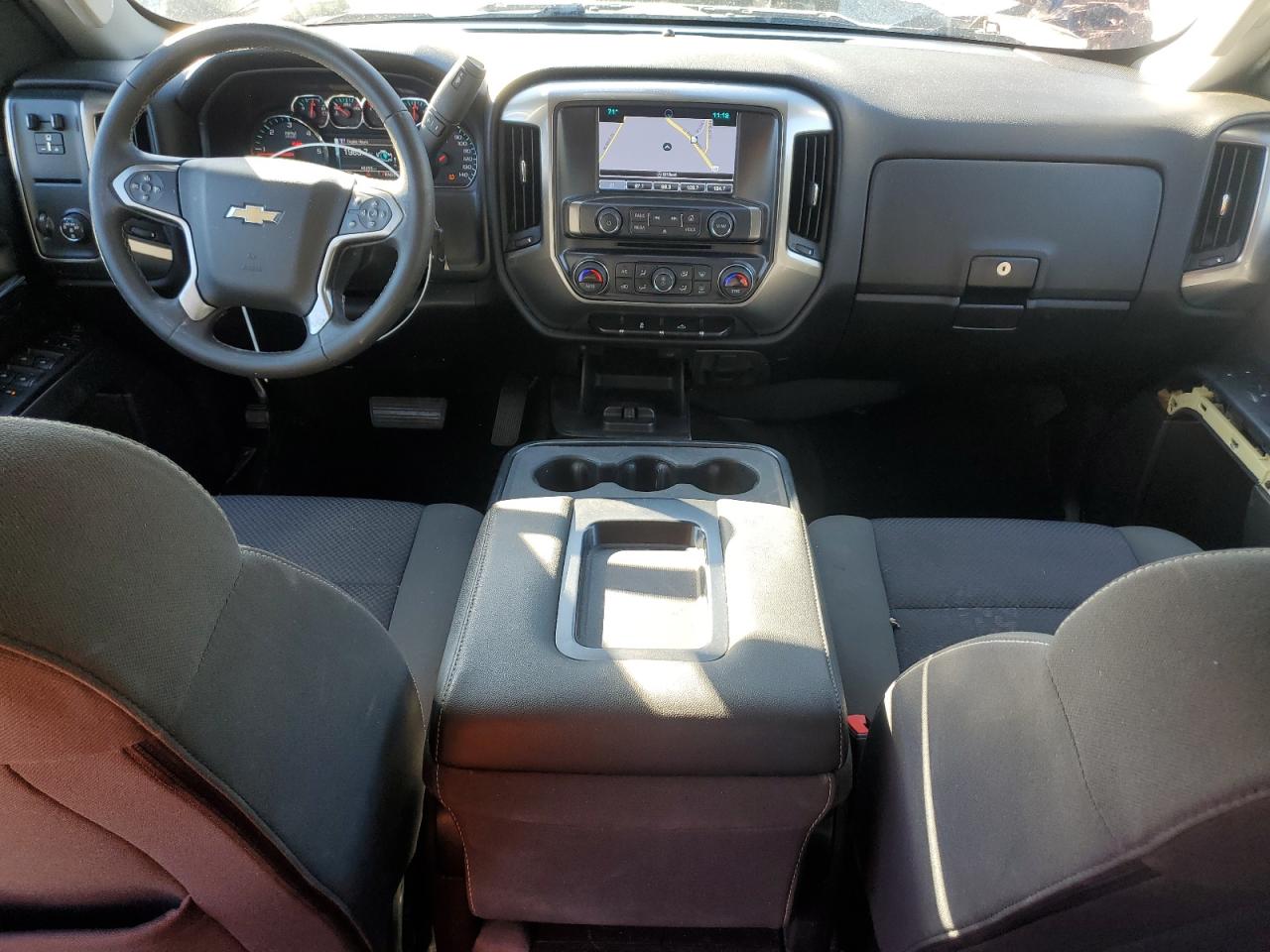 2017 Chevrolet Silverado VIN 3GCPCRECXHG318700 Copart auction photo, side / rear end damage thumbnail 8