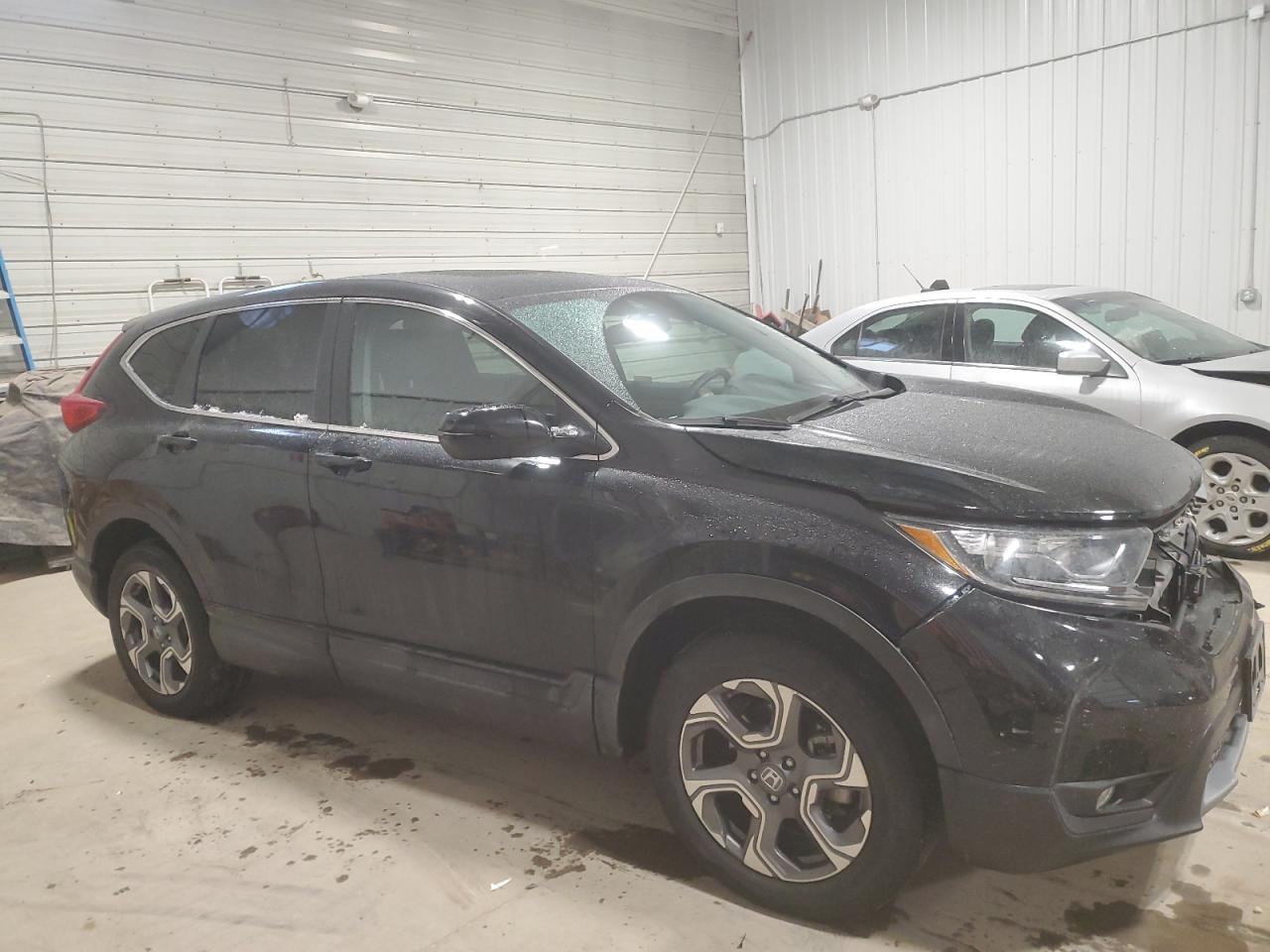 2018 Honda CR-V VIN 2HKRW2H86JH699165 Copart auction photo, front end damage thumbnail 4