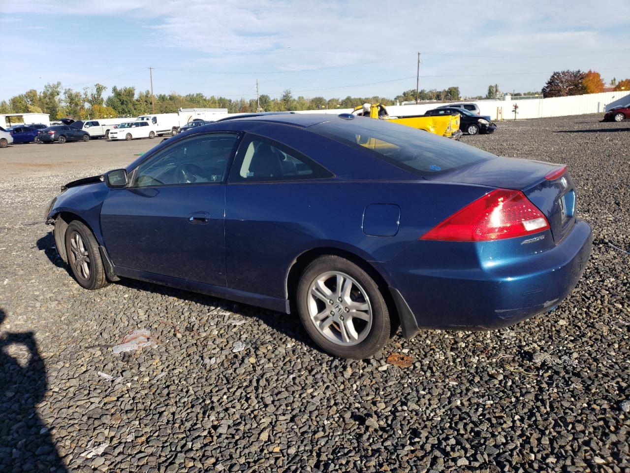 2007 Honda Accord VIN 1HGCM72677A004256 Copart auction photo, front end damage thumbnail 2