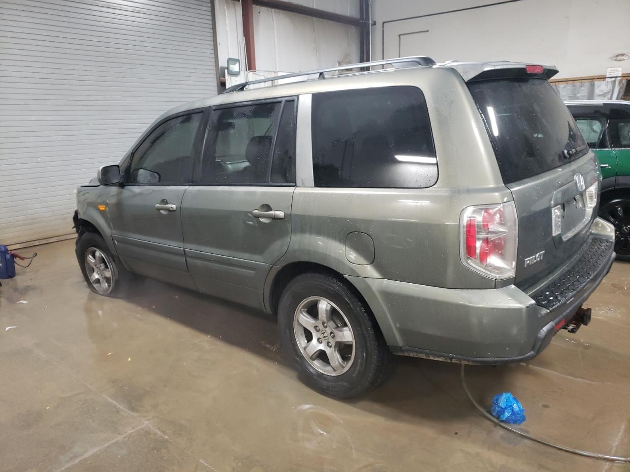 2007 Honda Pilot VIN 2HKYF18557H519422 Copart auction photo, front end damage thumbnail 2