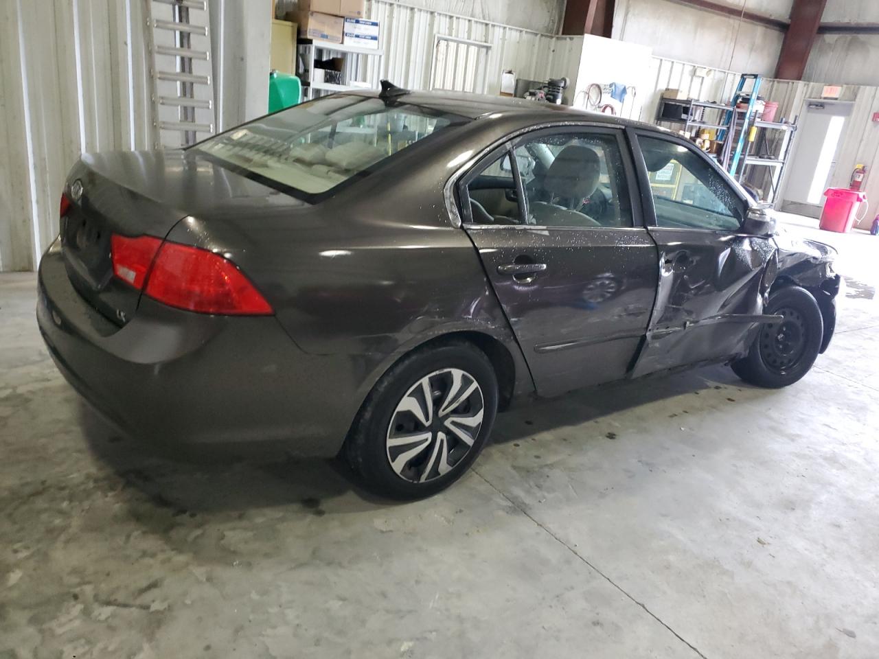 2009 KIA Optima VIN KNAGE228595332141 Copart auction photo, side damage thumbnail 3