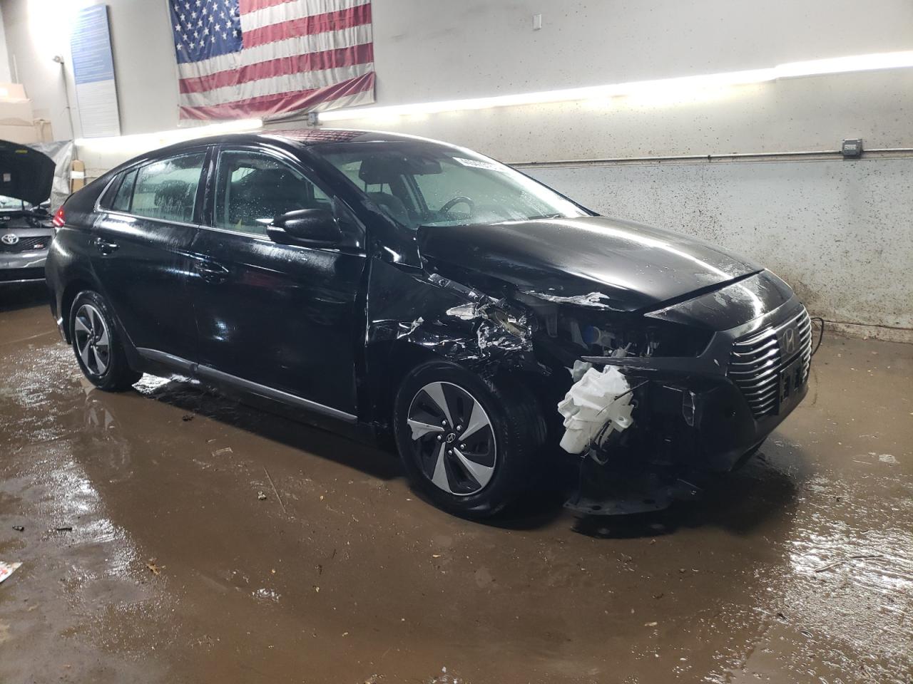 2018 Hyundai IONIQ VIN KMHC75LC7JU066188 Copart auction photo, front end damage thumbnail 4