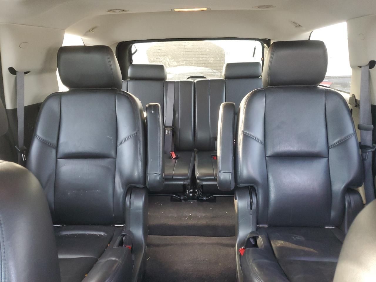 2014 Chevrolet Tahoe VIN 1GNSKCE07ER200218 Copart auction photo, front end / minor dent/scratches damage thumbnail 10