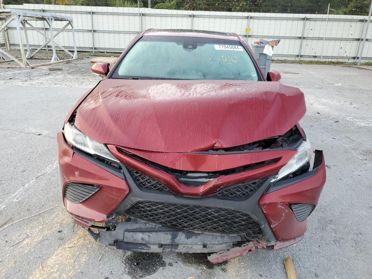 2018 Toyota Camry VIN 4T1B11HK4JU536845 Copart auction photo, front end damage thumbnail 5