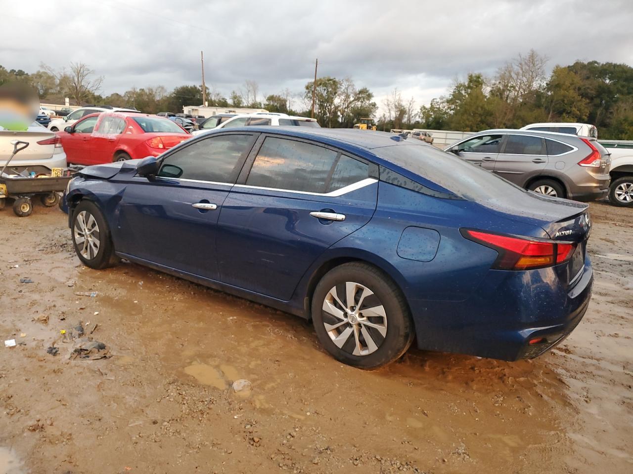 2020 Nissan Altima VIN 1N4BL4BV6LC250738 Copart auction photo, front end damage thumbnail 2