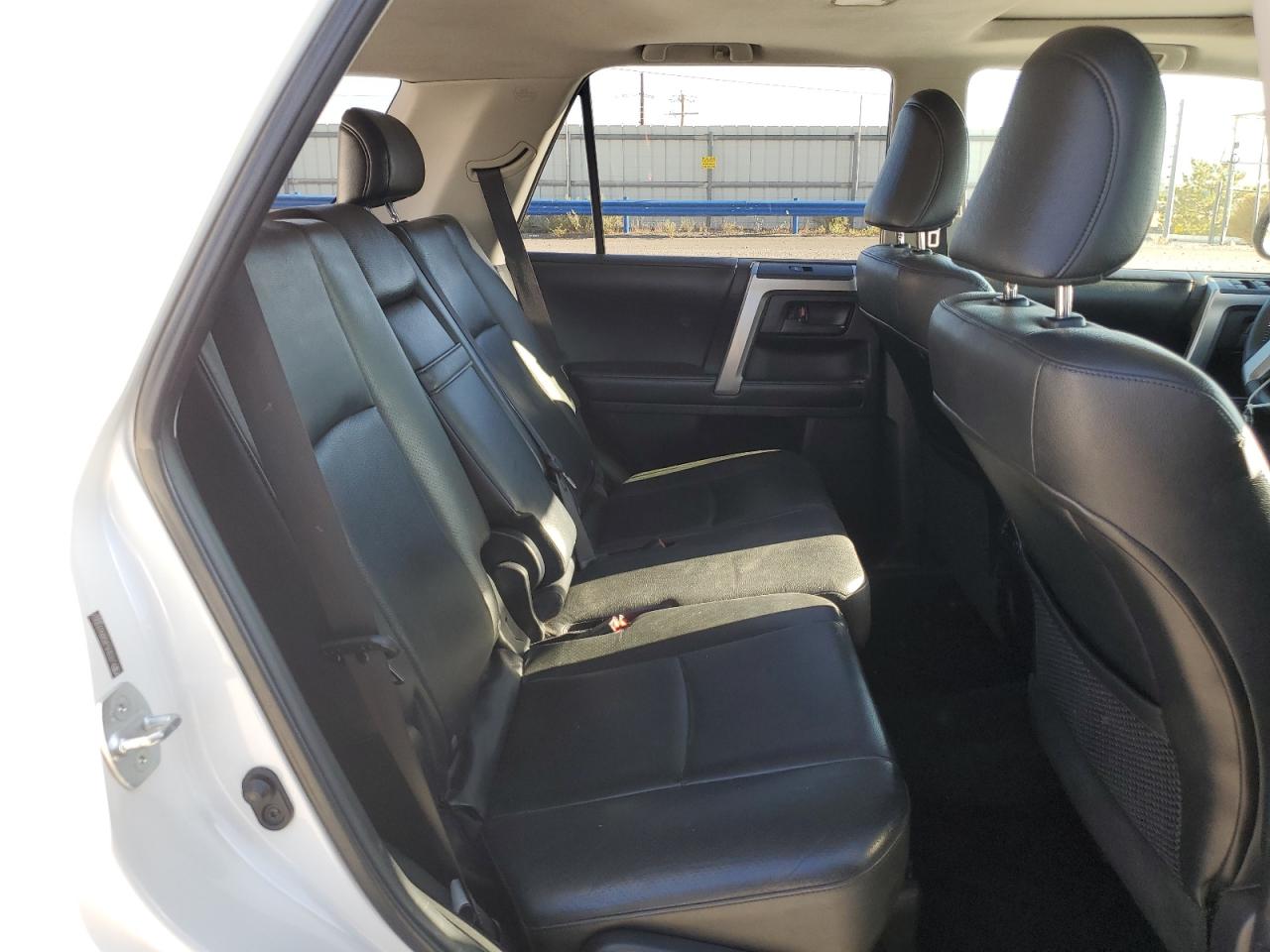 2011 Toyota 4Runner VIN JTEBU5JR2B5073007 Copart auction photo, undercarriage / rear end damage thumbnail 10